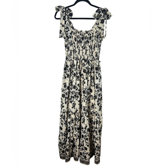 Max Studio Dresses & Skirts - Max Studio Black and Cream Floral Maxi Dress NWT